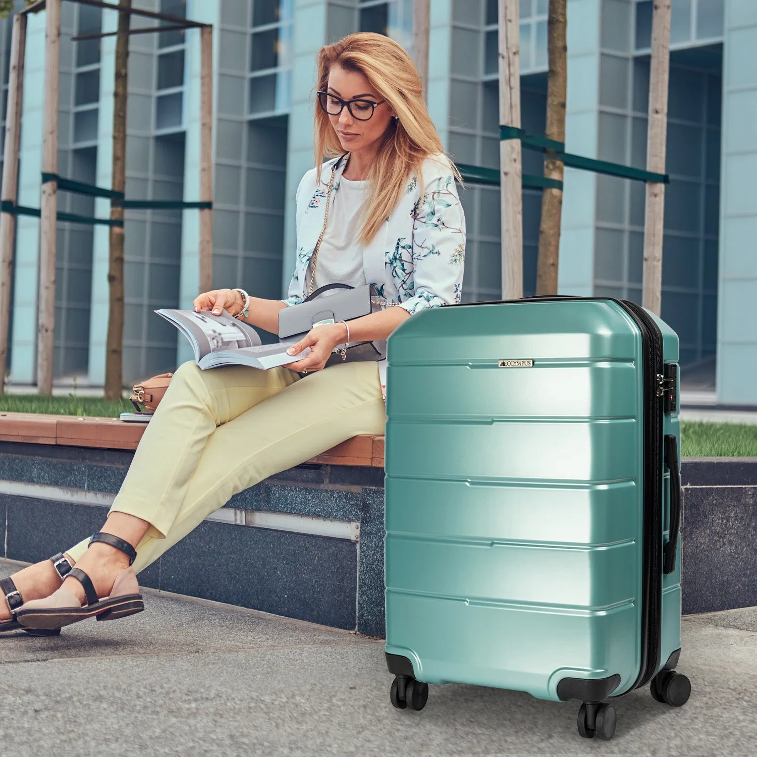 24in Teal Hard Shell Suitcase w/ TSA Lock & 360 Wheels