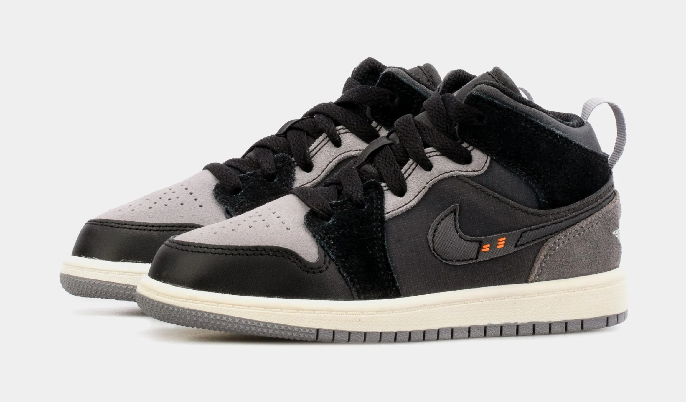 Air Jordan 1 Mid SE Craft Preschool Lifestyle Shoes (Black/Grey)