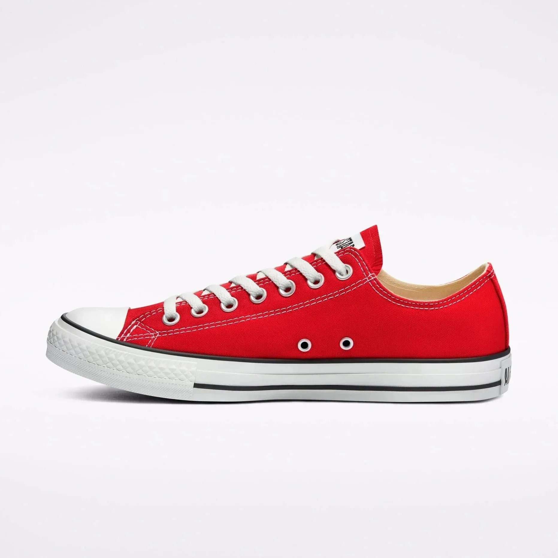 Converse Chuck Taylor All Star Classic Low Top