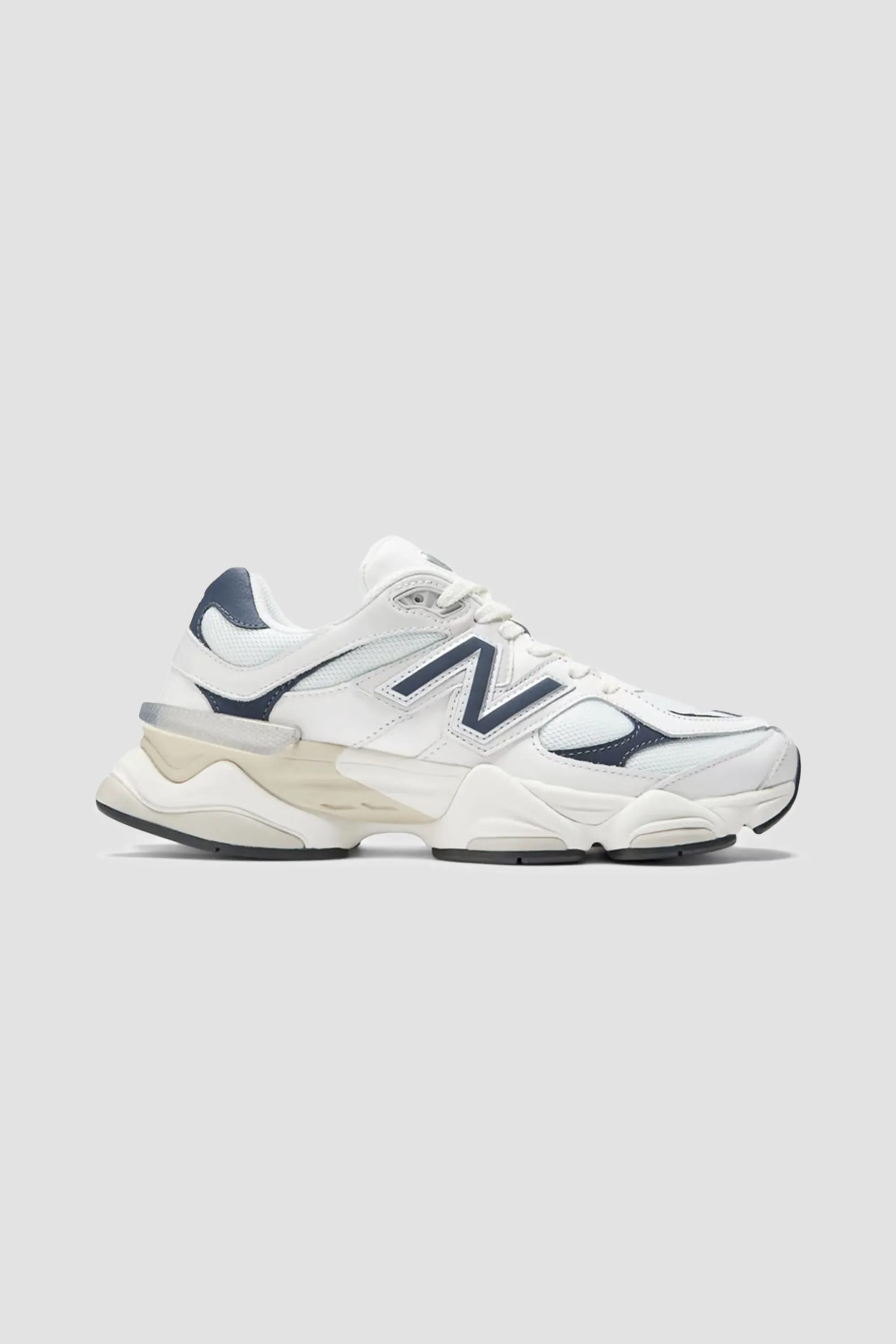 New Balance Unisex 9060 Sneaker in White/Navy