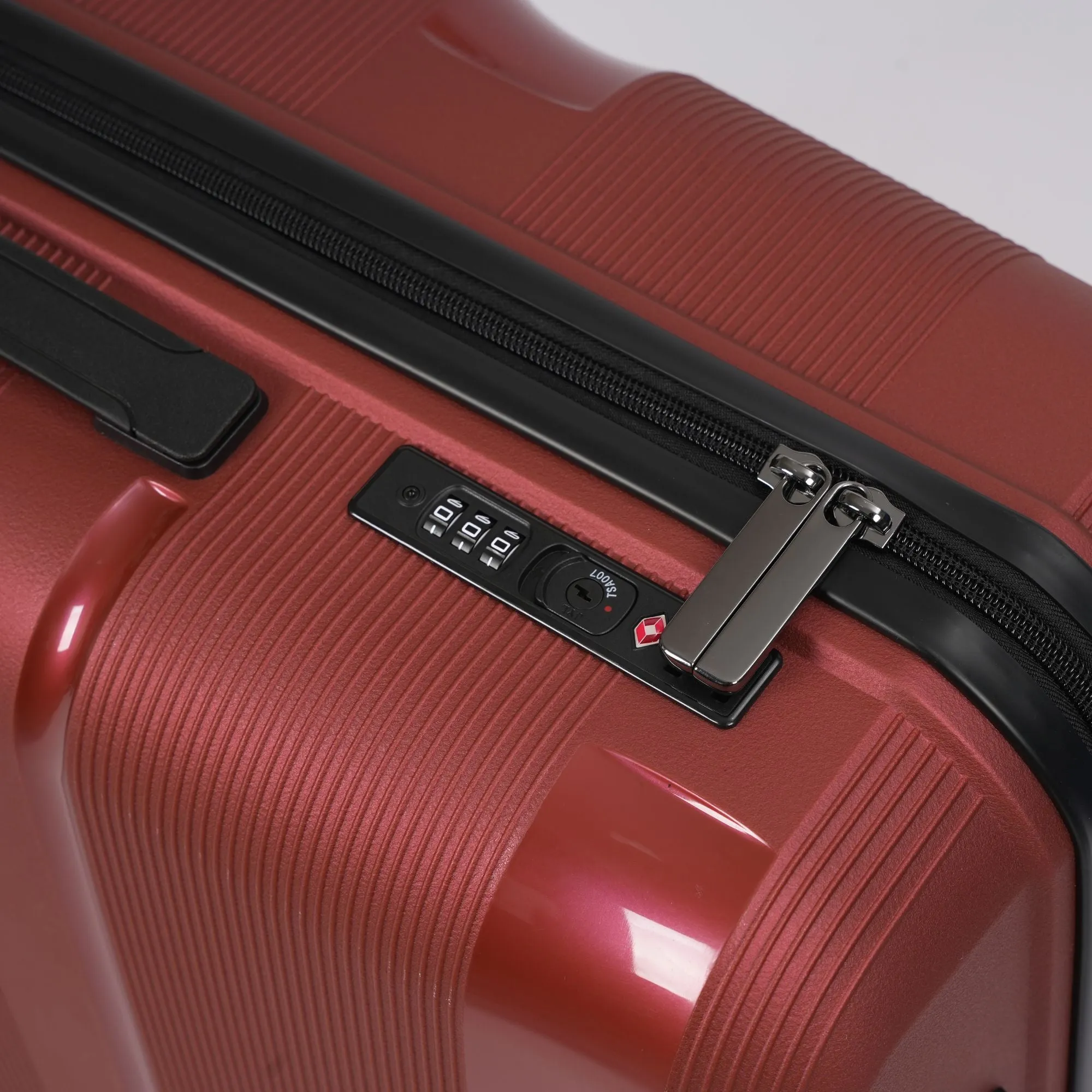 Red Hardcase Roller Carry On Luggage 20' with 360° Wheels