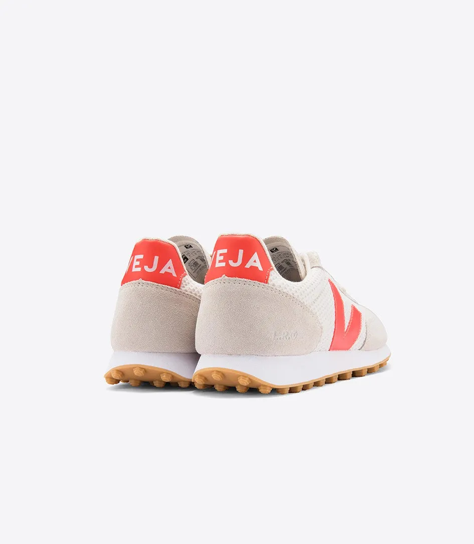 Veja - Rio-Branco Hexamesh Sneakers in Gravel in Orange-Fluo