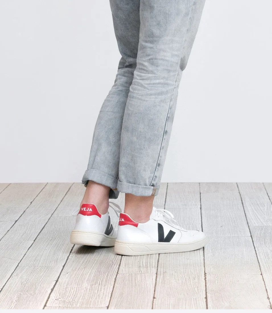 Veja Sneakers - V-10 Leather Extra White Nautico Pekin